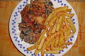 Ratsherren-Schnitzel überbacken mit Pilze und Käse